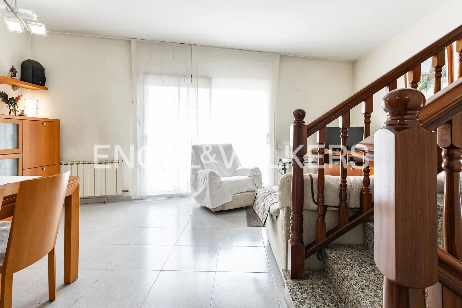 Sala d'estar de Casa o xalet en venda en Polinyà amb Calefacció, Jardí privat i Terrassa