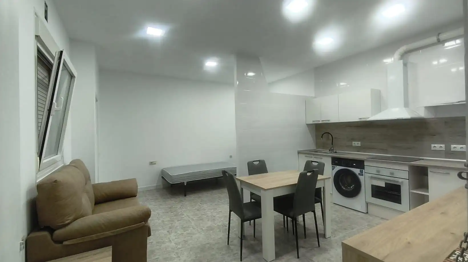 Loft de lloguer en Toledo amb Aire condicionat, Calefacció i Moblat