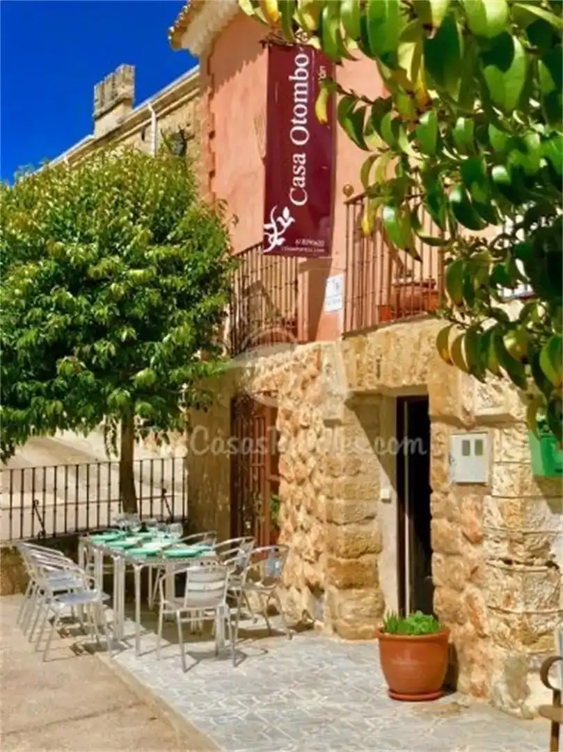 Casa adosada en venta en Sayatón, Guadalajara
