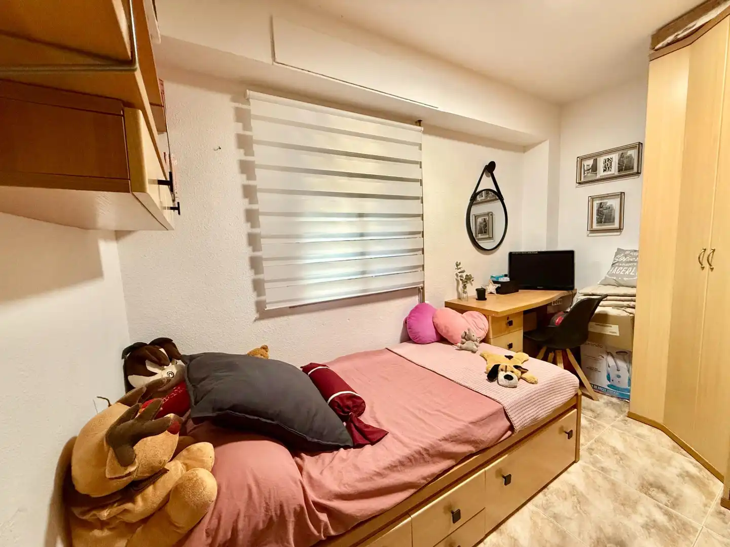Habitación de Piso en venta en Valencia con Balcón