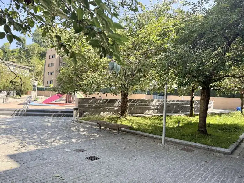 Vista exterior de Piso en venta en Elgoibar con Calefacción, Terraza y Trastero