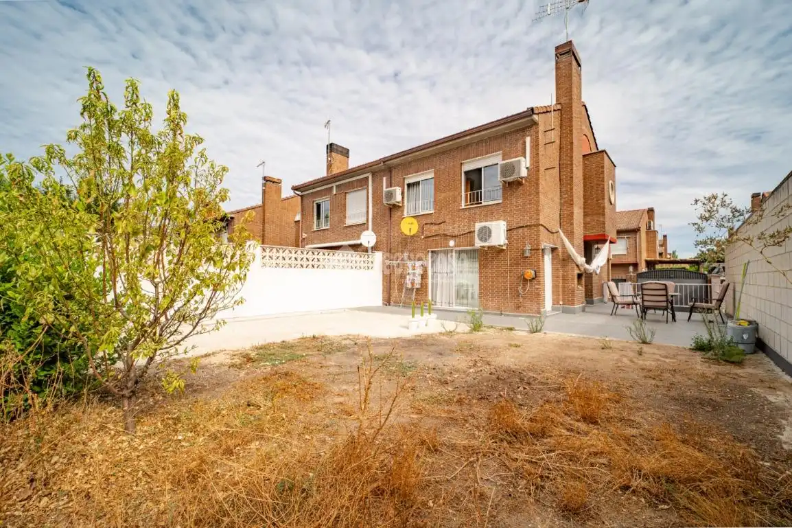 Maison jumelée avec piscine à vendre à La Poveda, imagen 8