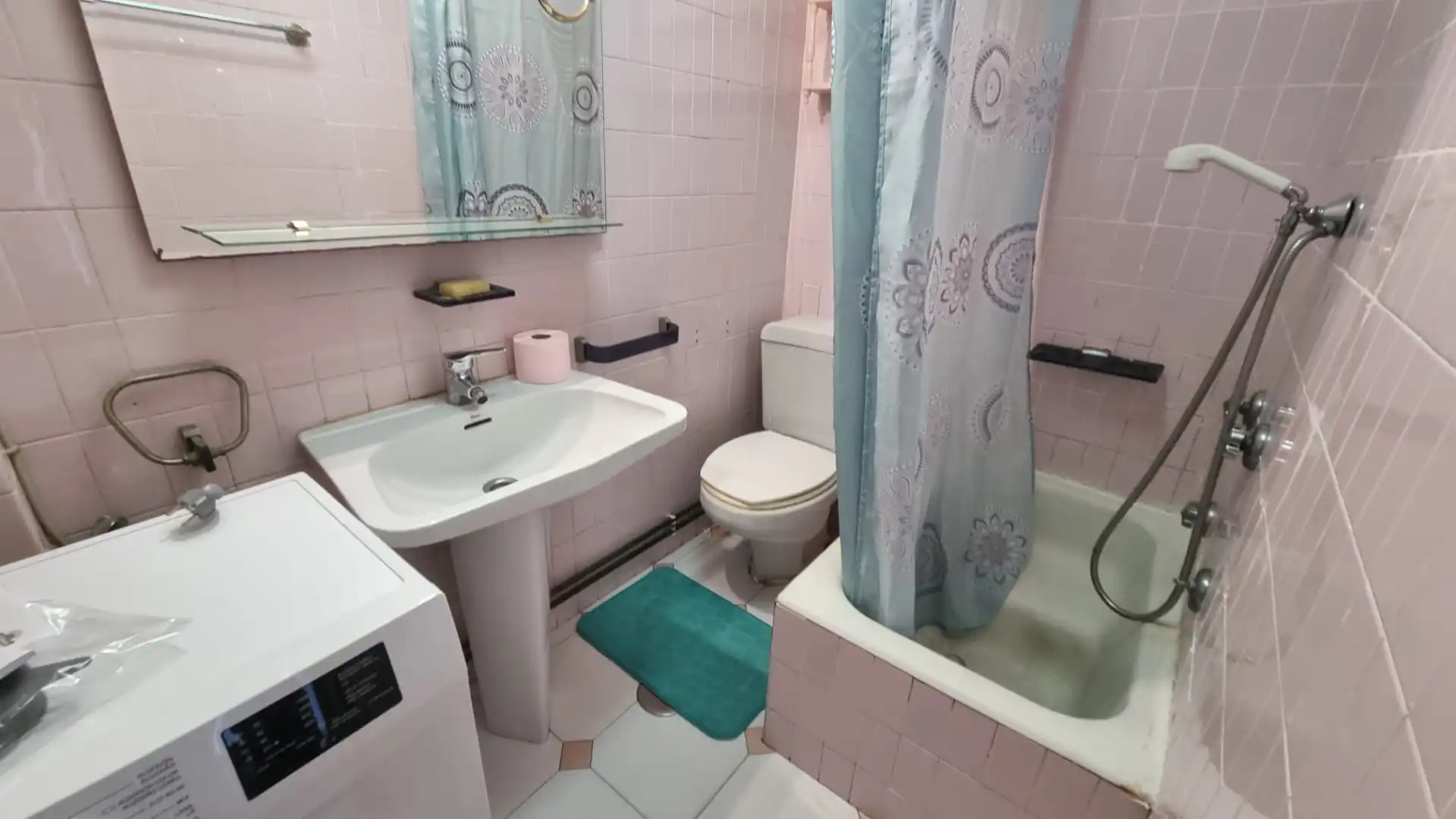 Baño de Piso en venta en Santander con Calefacción, Terraza y Trastero