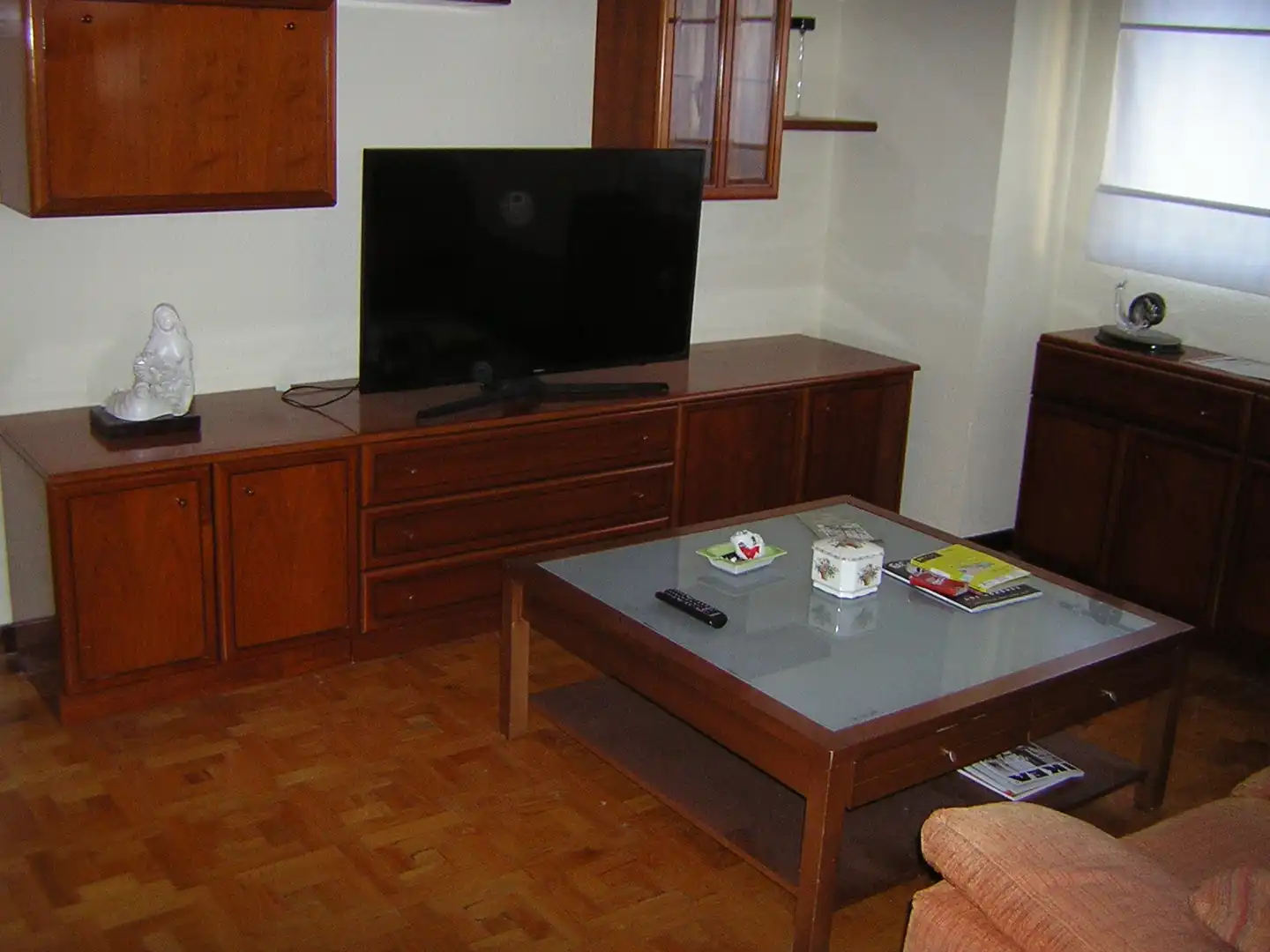 Sala d'estar de Apartament en venda en  Zaragoza Capital amb Aire condicionat, Calefacció i Parquet