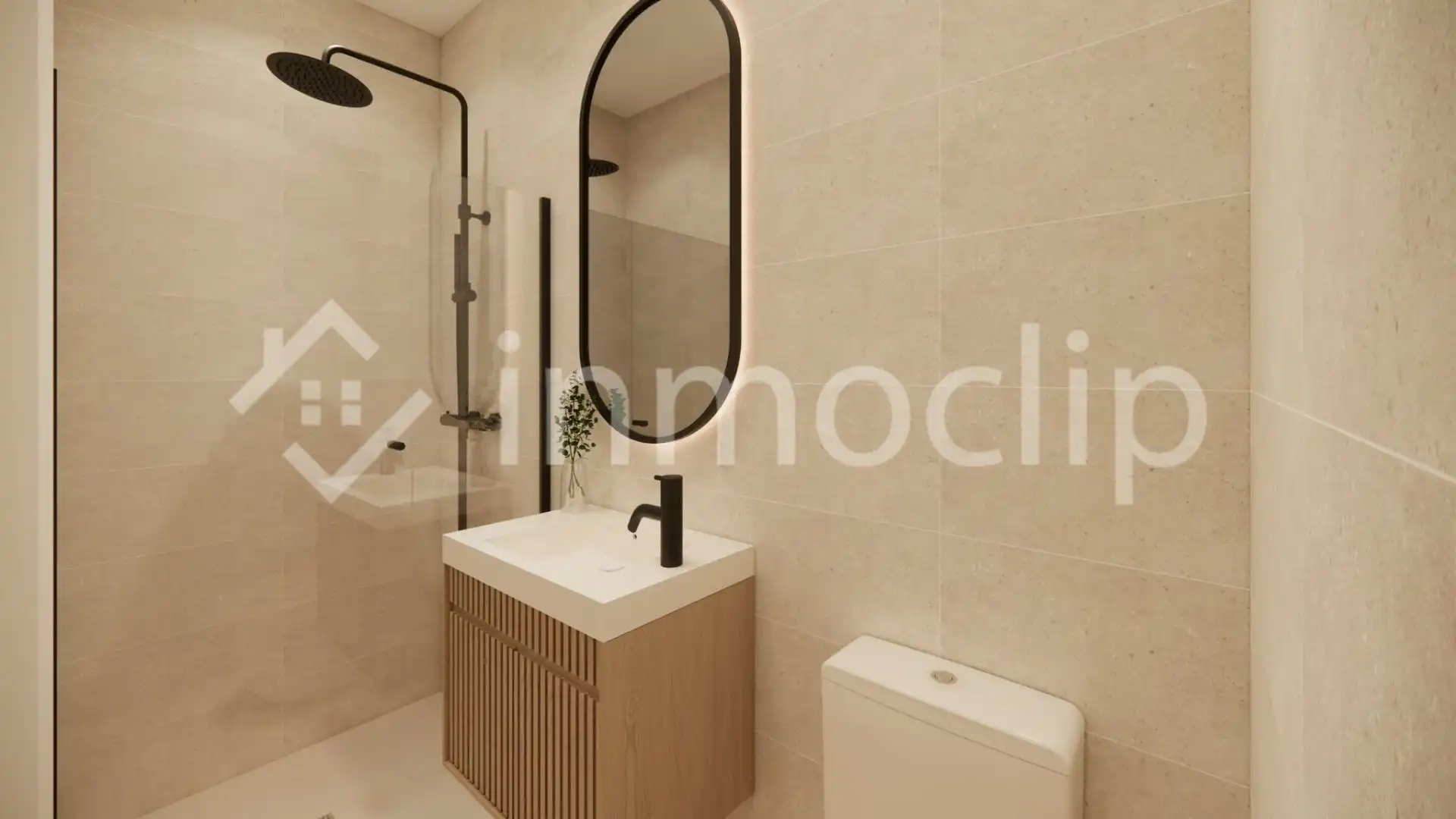 Bathroom of Flat for sale in Salamanca  with Heating and Furnished