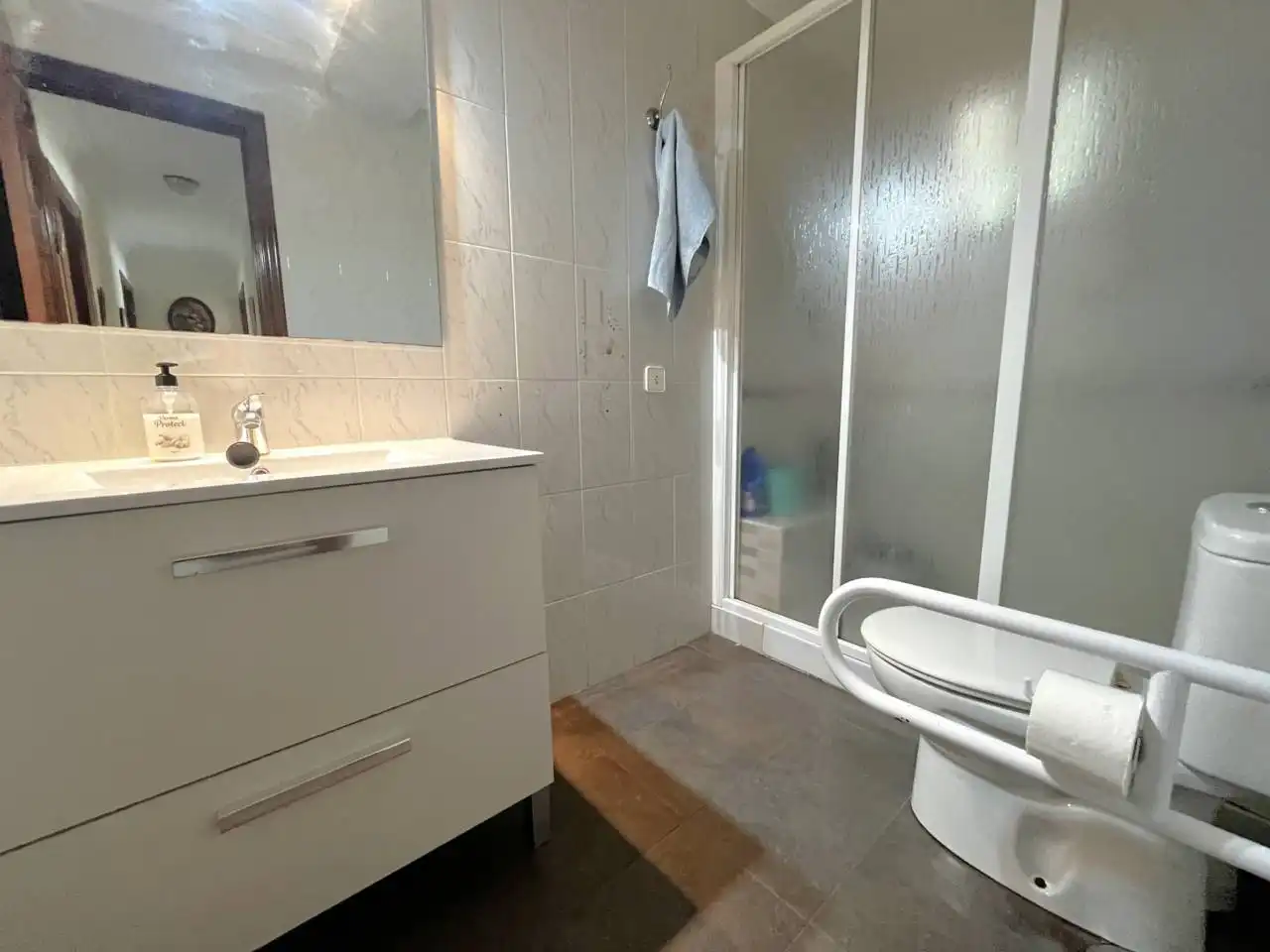 Baño de Piso en venta en Huelva con Terraza