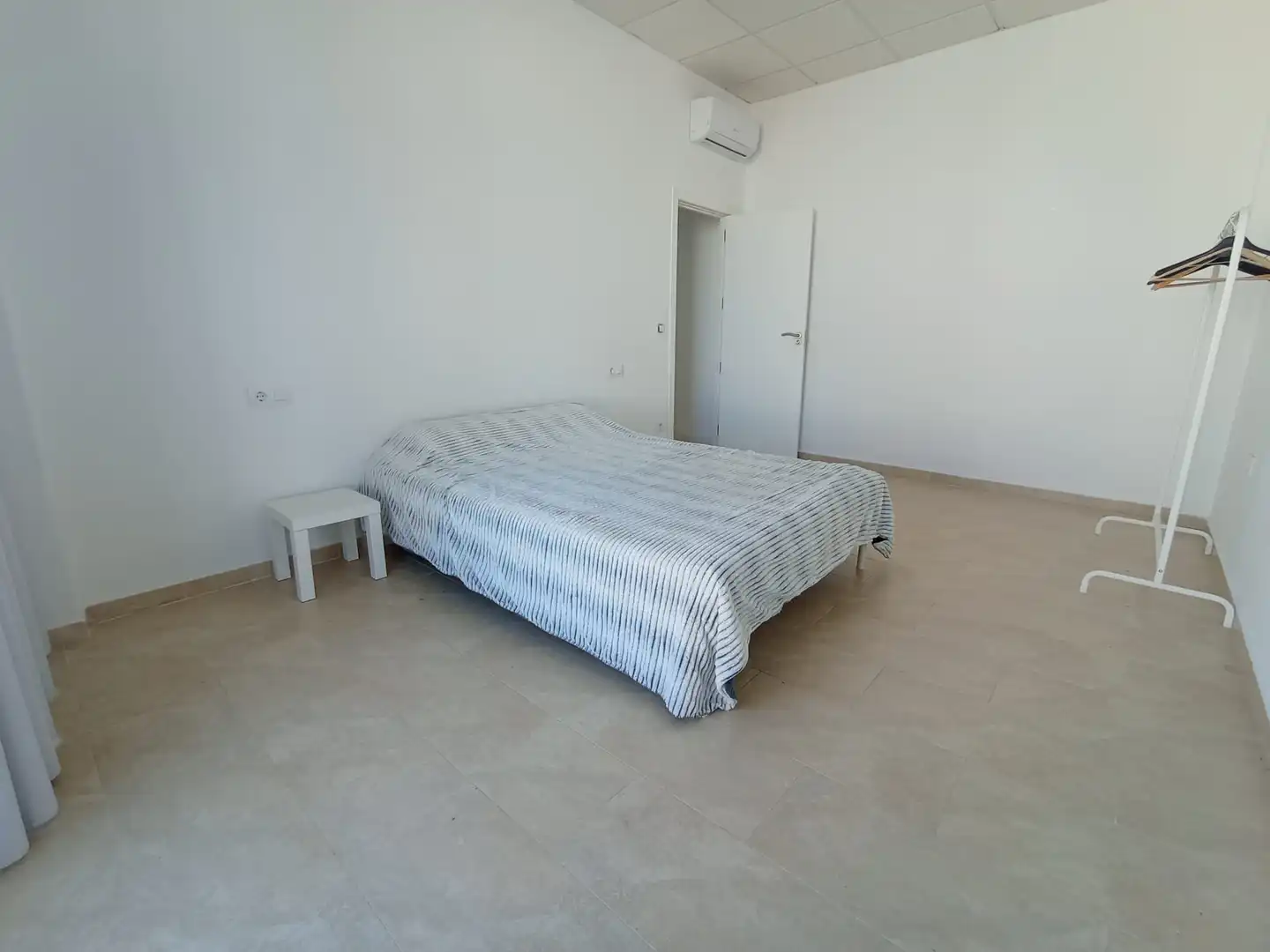 Local comercial en venda a C/ Isaac Peral, imagen 11