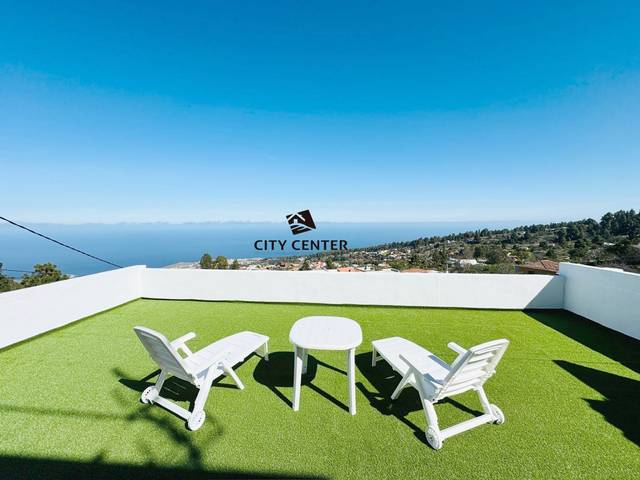 Casa-chalet en Venta en La Vega - El Amparo - Cueva del Viento