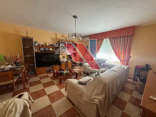 Sala de estar de Casa o chalet en venta en Novés con Terraza y Balcón
