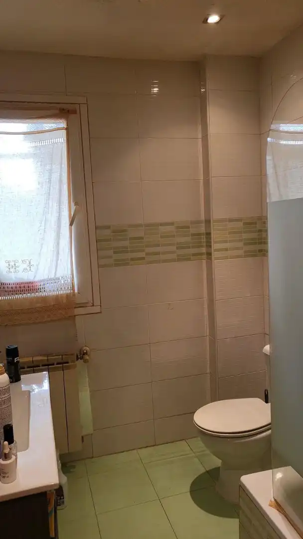 Bany de Pis en venda en Palencia amb Calefacció i Terrassa