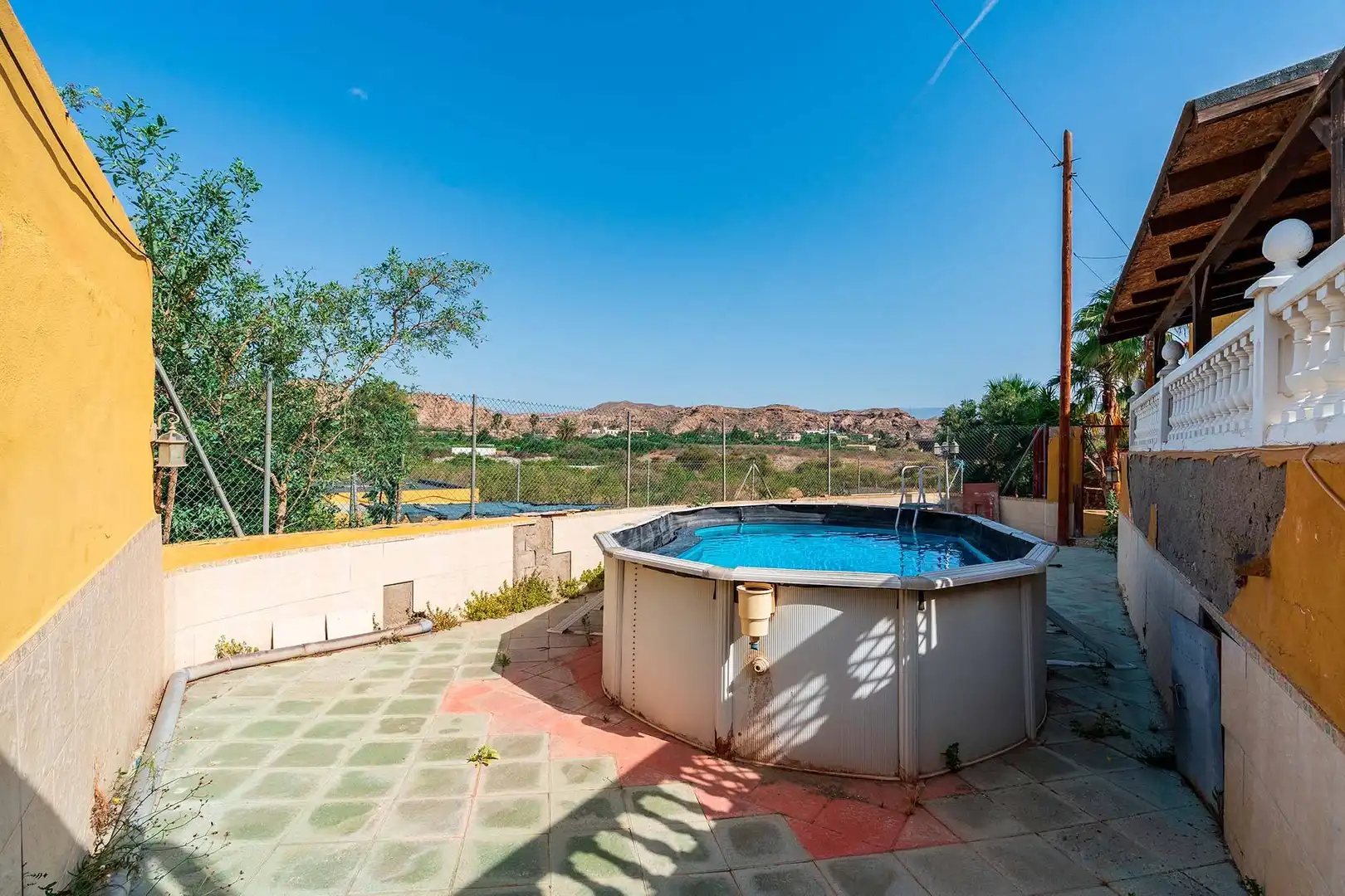 Piscina de Finca rústica en venda en Rioja amb Jardí privat