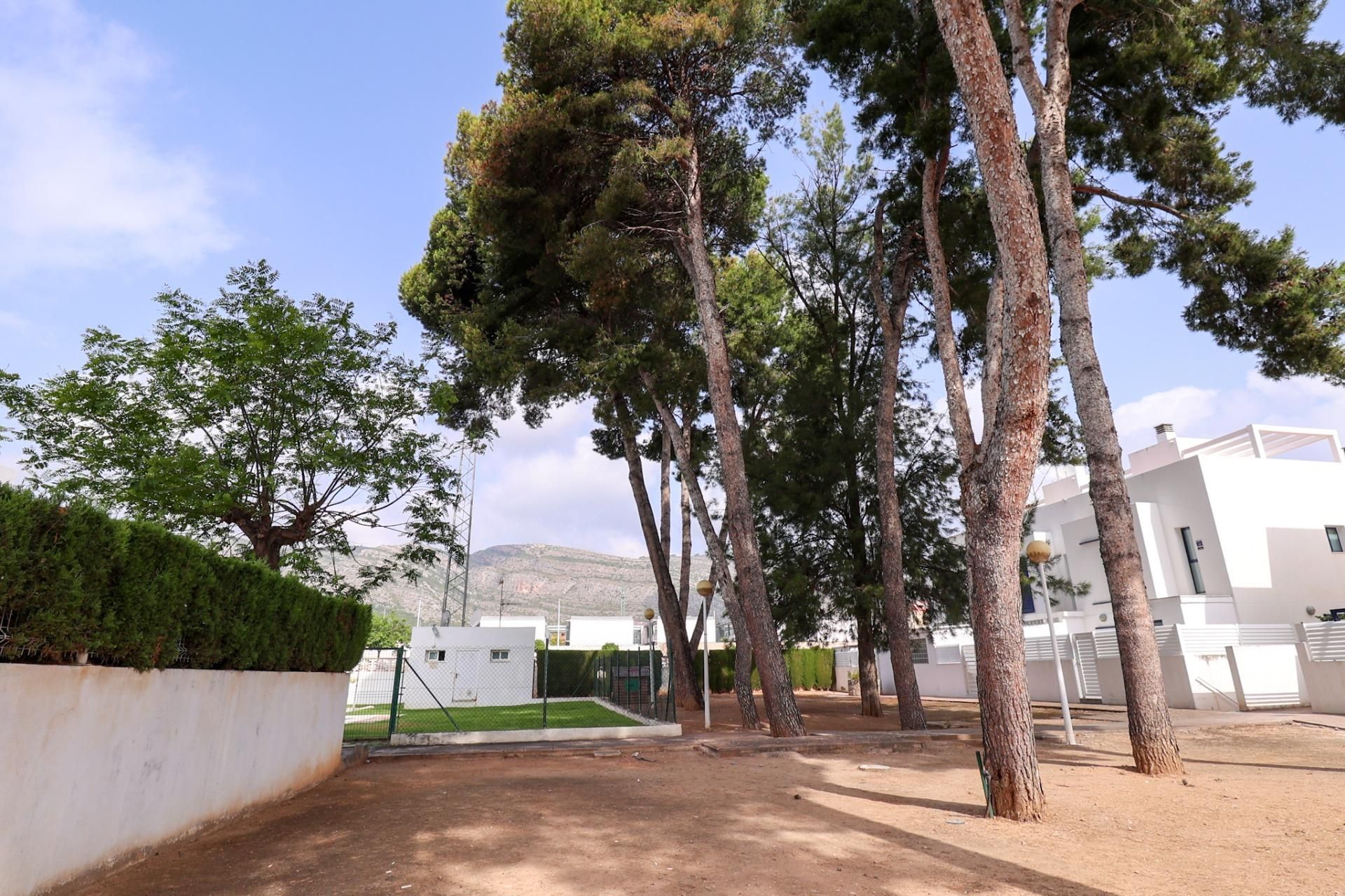 Jardí de Casa adosada en venda en Oropesa del Mar / Orpesa amb Aire condicionat, Jardí privat i Terrassa
