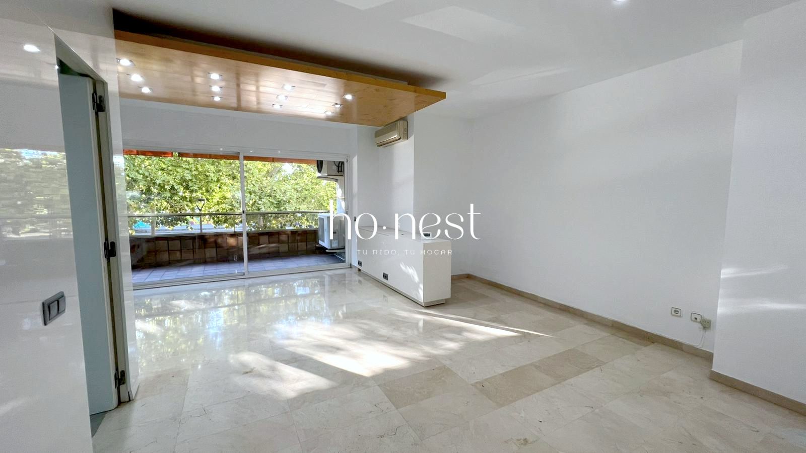 Exterior view of Flat to rent in Vilafranca del Penedès  with Air Conditioner, Heating and Balcony
