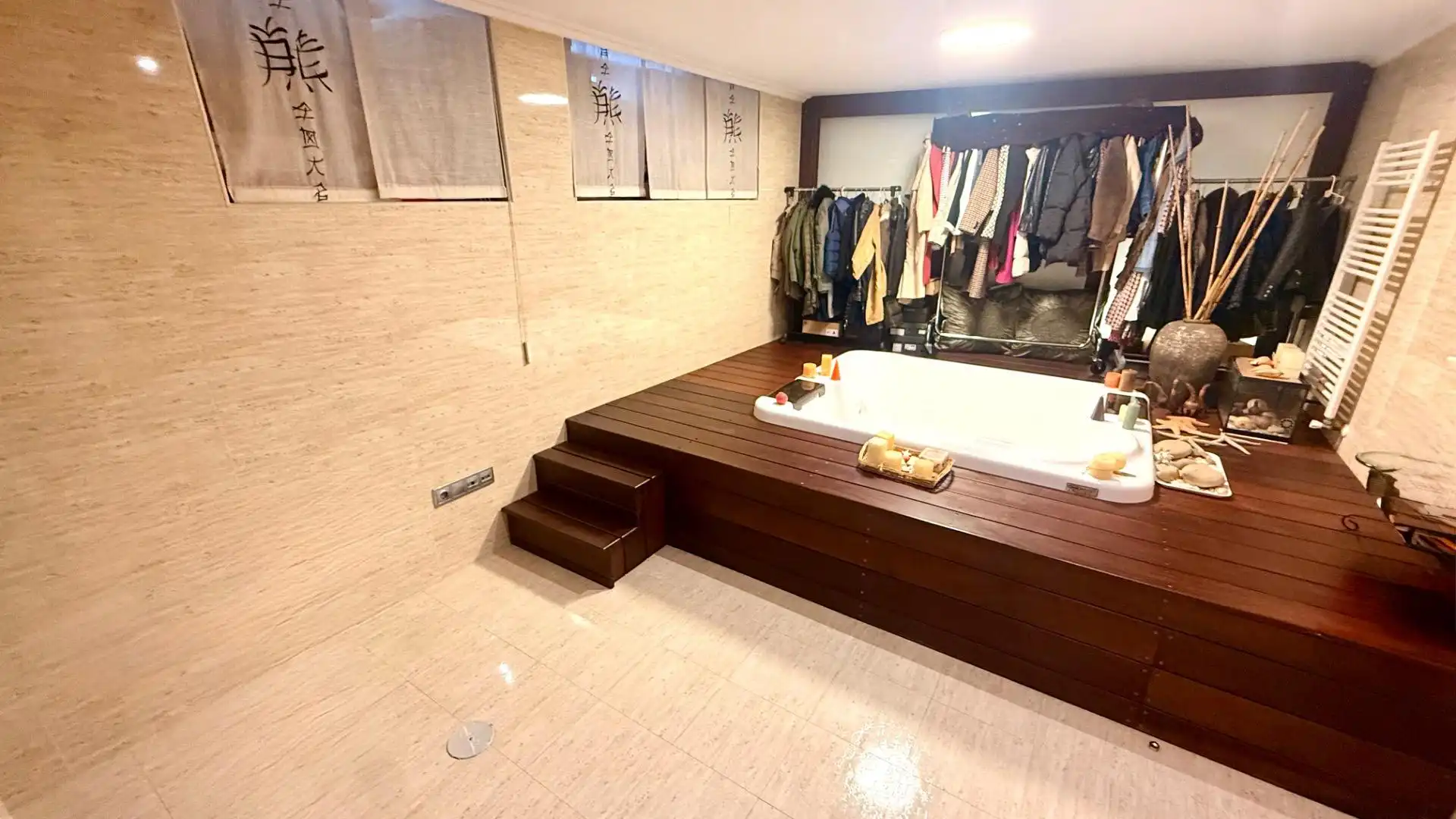 Bathroom of Duplexes for sale in Ourense Capital   with Heating, Storage room and Furnished