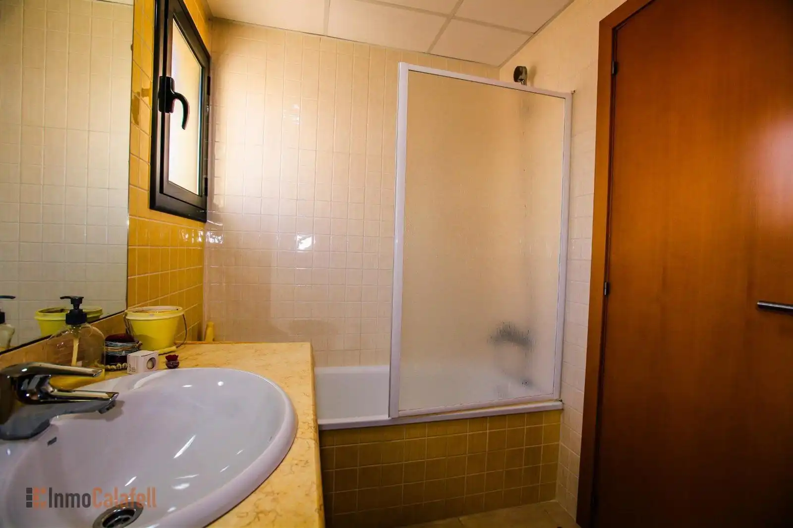 Badezimmer von Haus oder Chalet zur Miete in Calafell mit Klimaanlage, Heizung und Terrasse