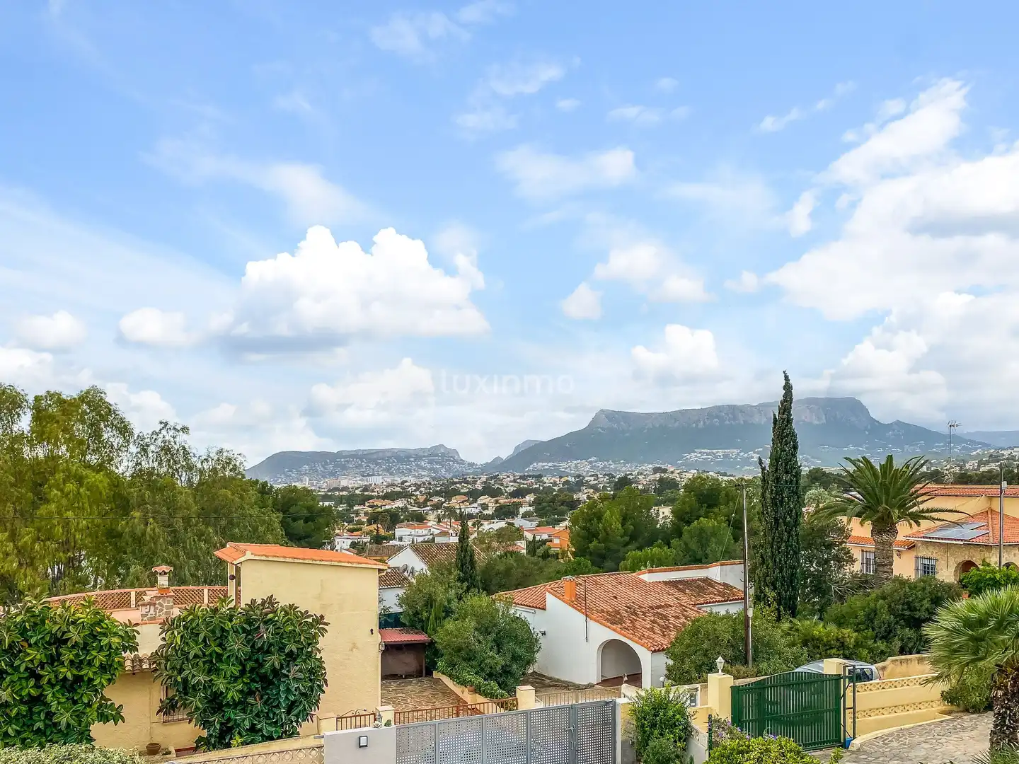 Detached house with pool for sale in Carrió - La Merced - Los Pinos, imagen 2