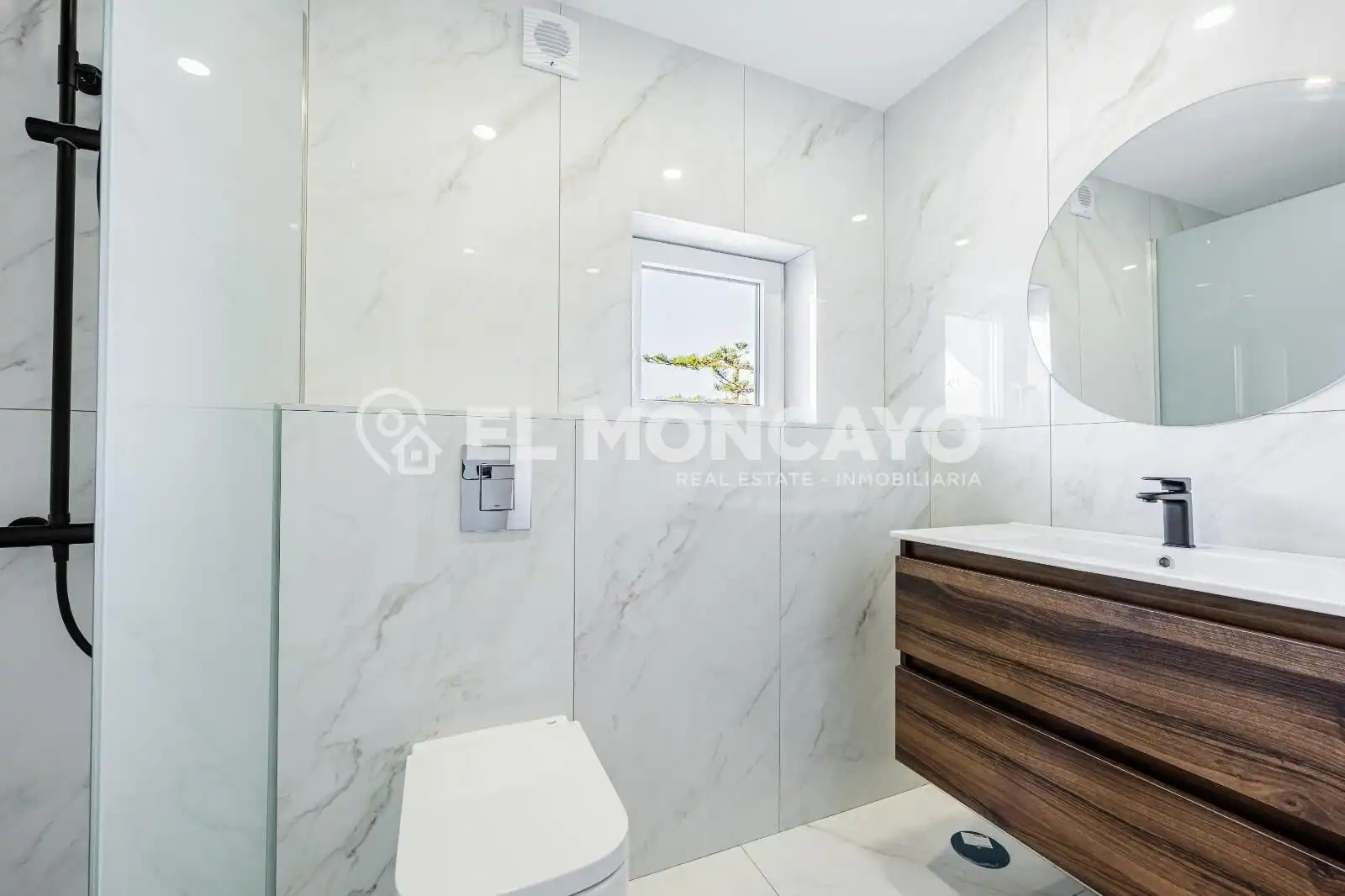 Baño de Casa o chalet en venta en Rojales con Aire acondicionado, Calefacción y Jardín privado