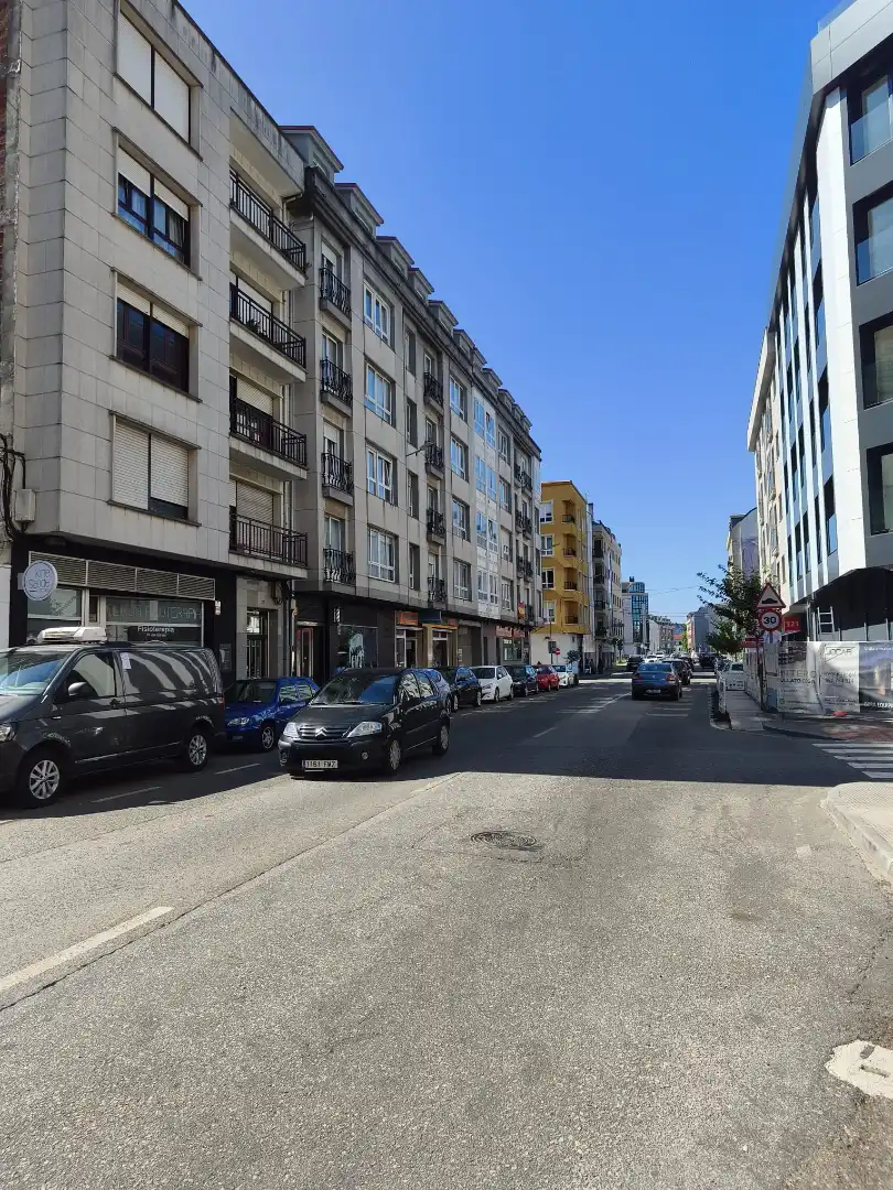 Vista exterior de Piso en venta en Carballo con Calefacción, Trastero y Balcón