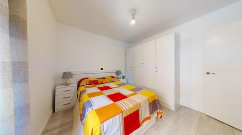 Foto 5 de Piso en venta en Calle San Claudio, Palomeras Sureste, Madrid Capital