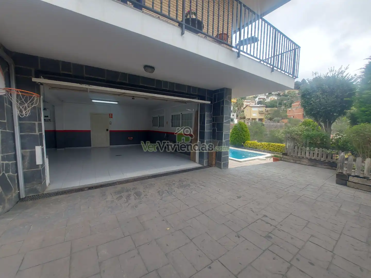 Parking de Casa o chalet en venta en Vallirana con Calefacción, Jardín privado y Terraza