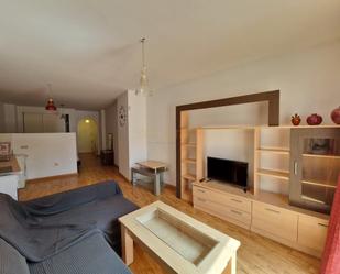 Sala d'estar de Estudi de lloguer en Benalmádena amb Terrassa i Piscina comunitària