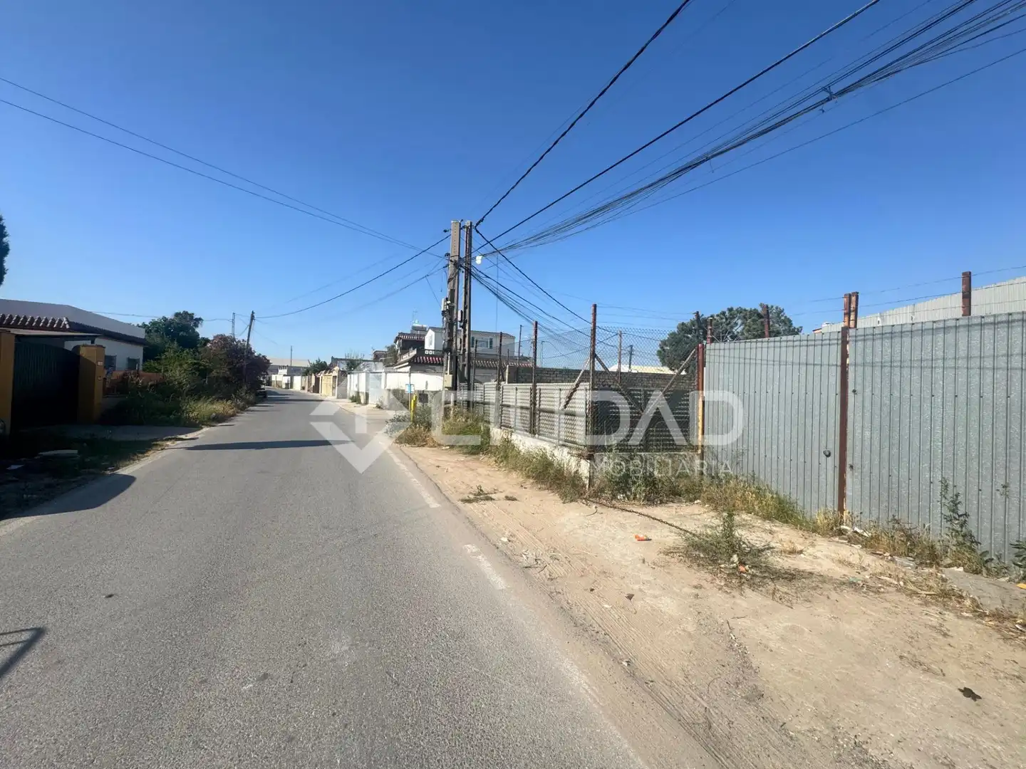 Vista exterior de Nau industrial en venda en Sanlúcar de Barrameda