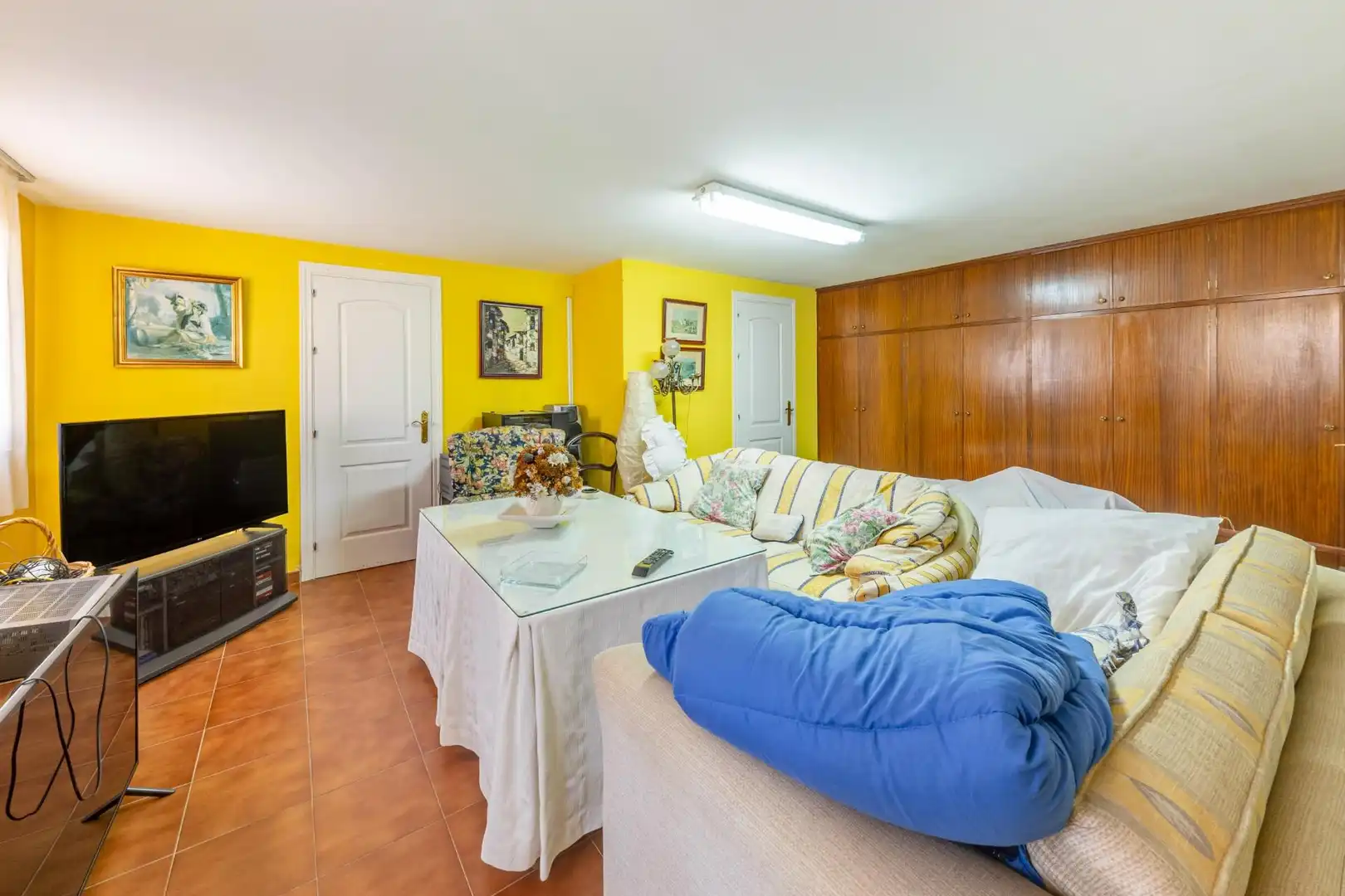 Casa aparellada amb terrassa en venda a Calle Calle Mistral, imagen 38
