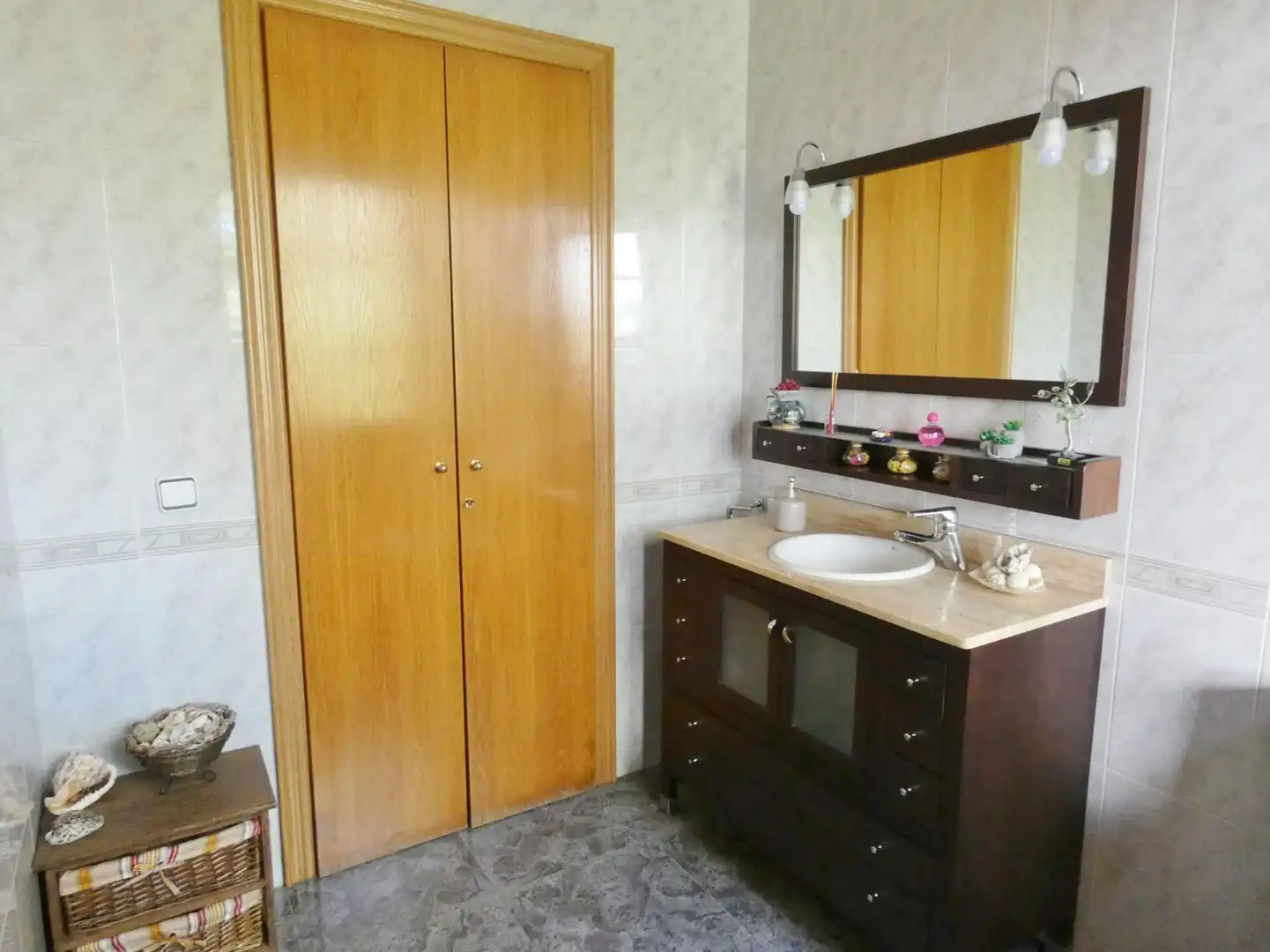 Bany de Casa o xalet en venda en Castellar del Vallès amb Balcó