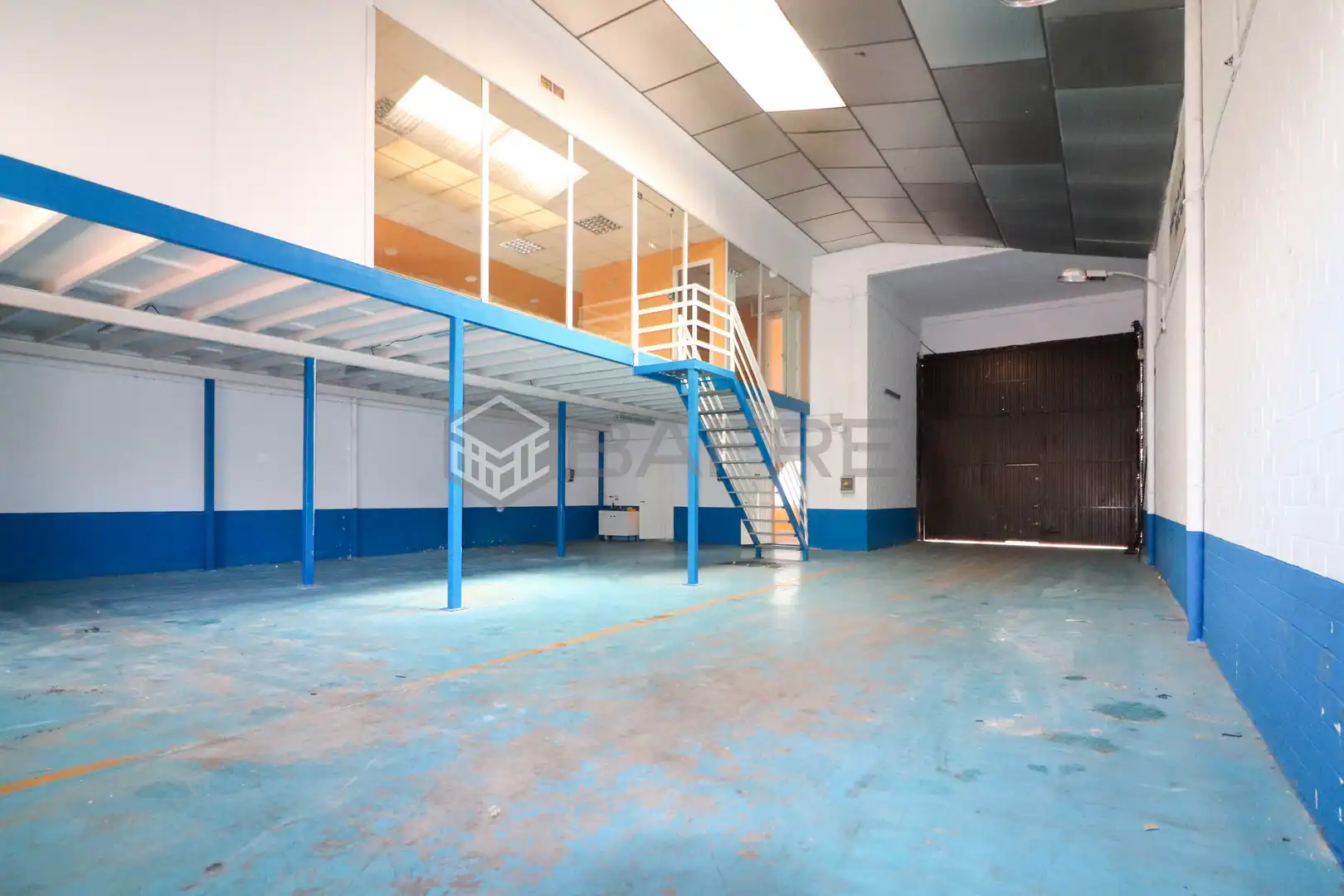 Local comercial de lloguer a Avenida de Castilla