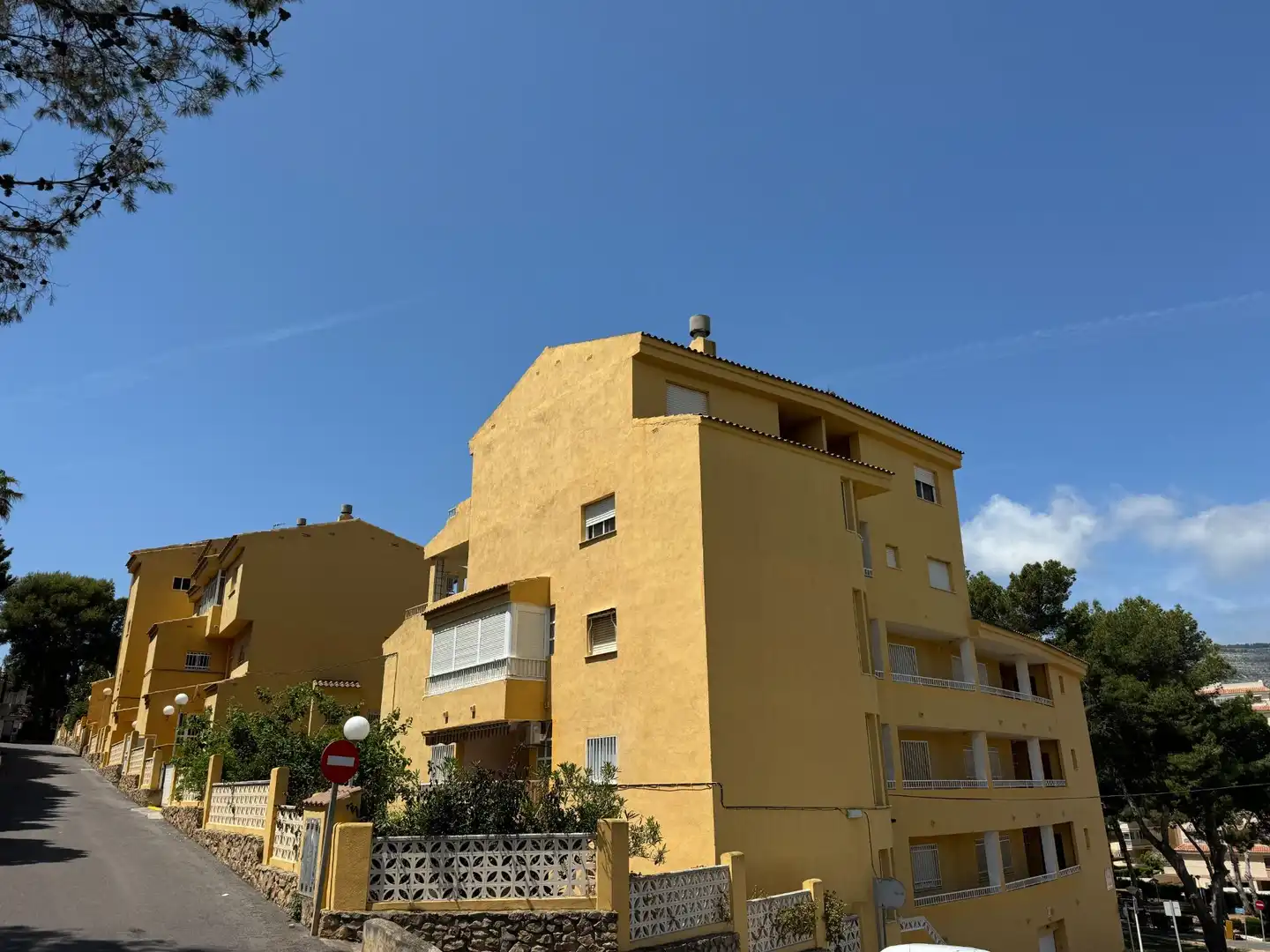 Vista exterior de Apartament en venda en Oropesa del Mar / Orpesa amb Terrassa, Moblat i Piscina comunitària