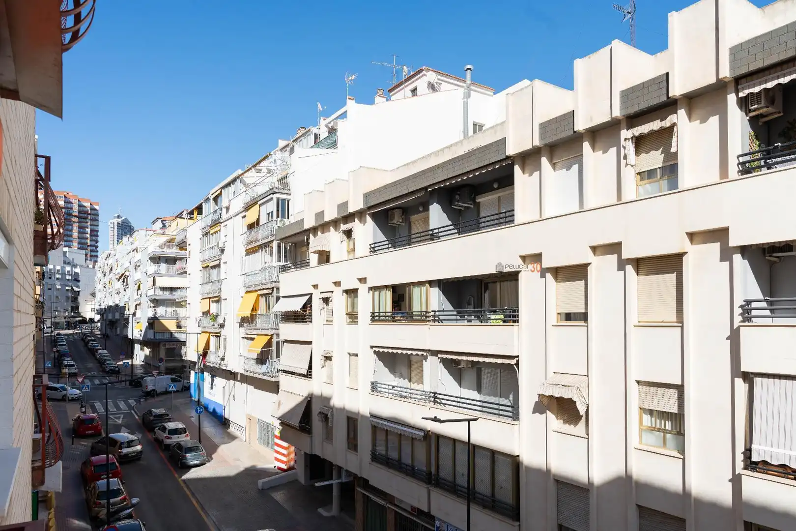 Vista exterior de Piso en venta en Benidorm con Aire acondicionado, Terraza y Amueblado