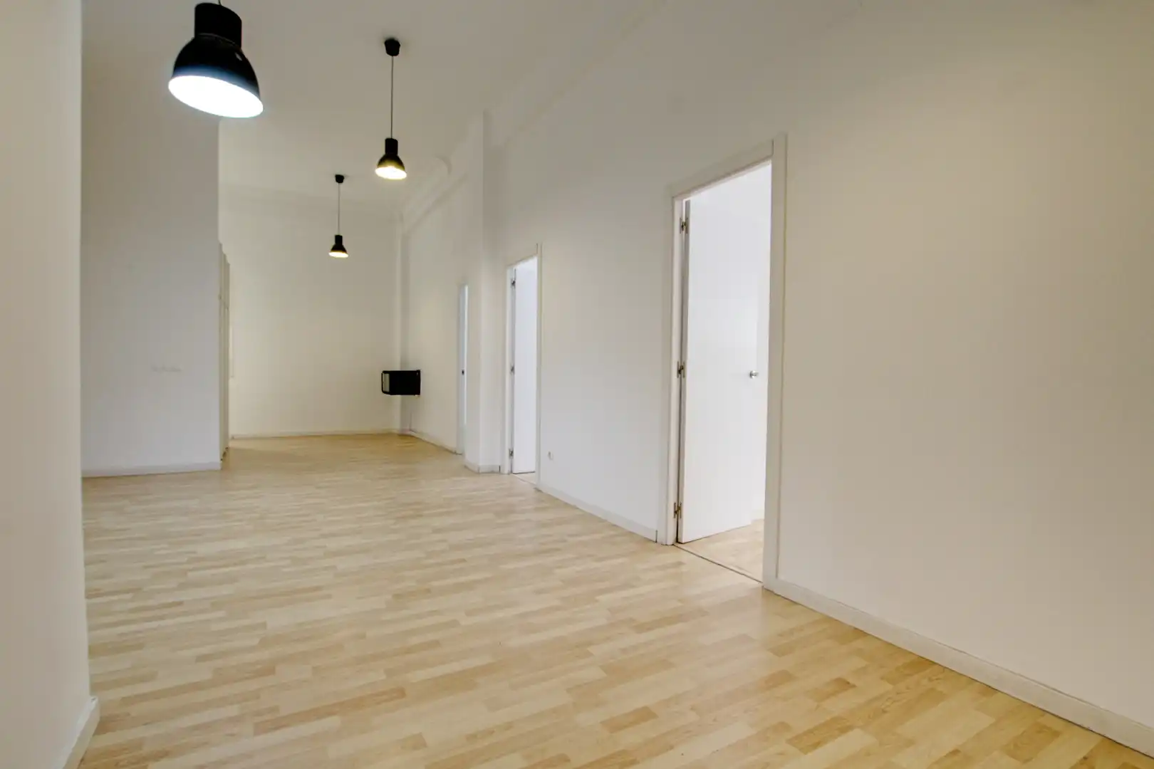 Büro zur Miete in Madrid mit Heizung