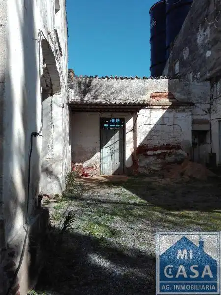 Buildings for sale in Norte