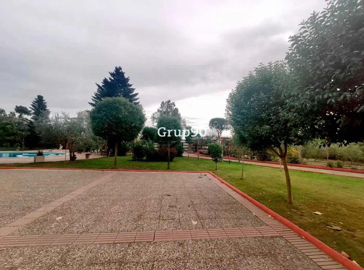 Jardí de Finca rústica en venda en Lleida amb Terrassa, Traster i Piscina