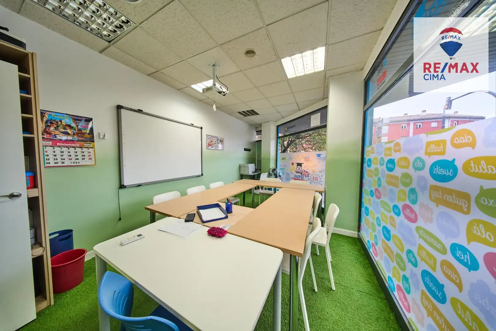 Business premises for transfer in Calle de la Cruz del Sur 8, imagen 18