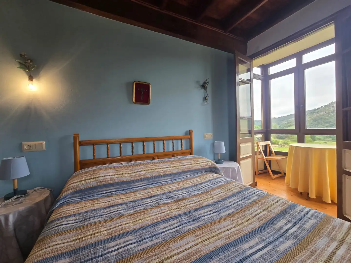 Habitación de Casa o chalet en venta en Peñamellera Baja con Calefacción, Jardín privado y Trastero