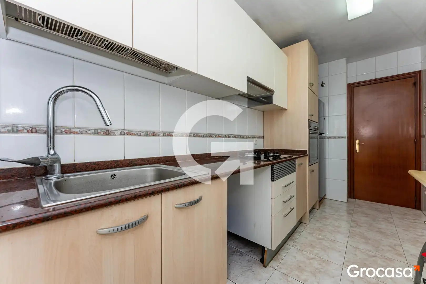 Kitchen of Flat for sale in Cornellà de Llobregat  with Heating and Balcony
