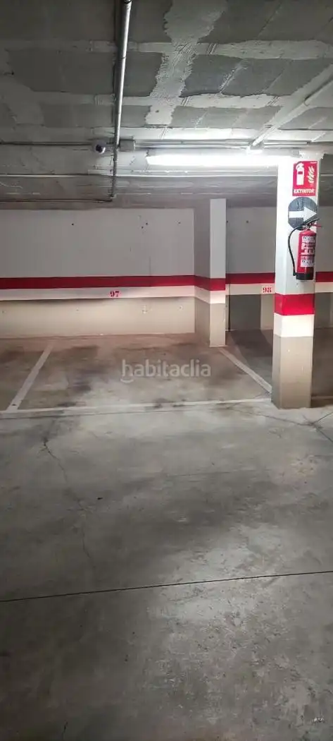 Einzelparkplatz zum Verkauf in Calle Presidente Adolfo Suárez 24