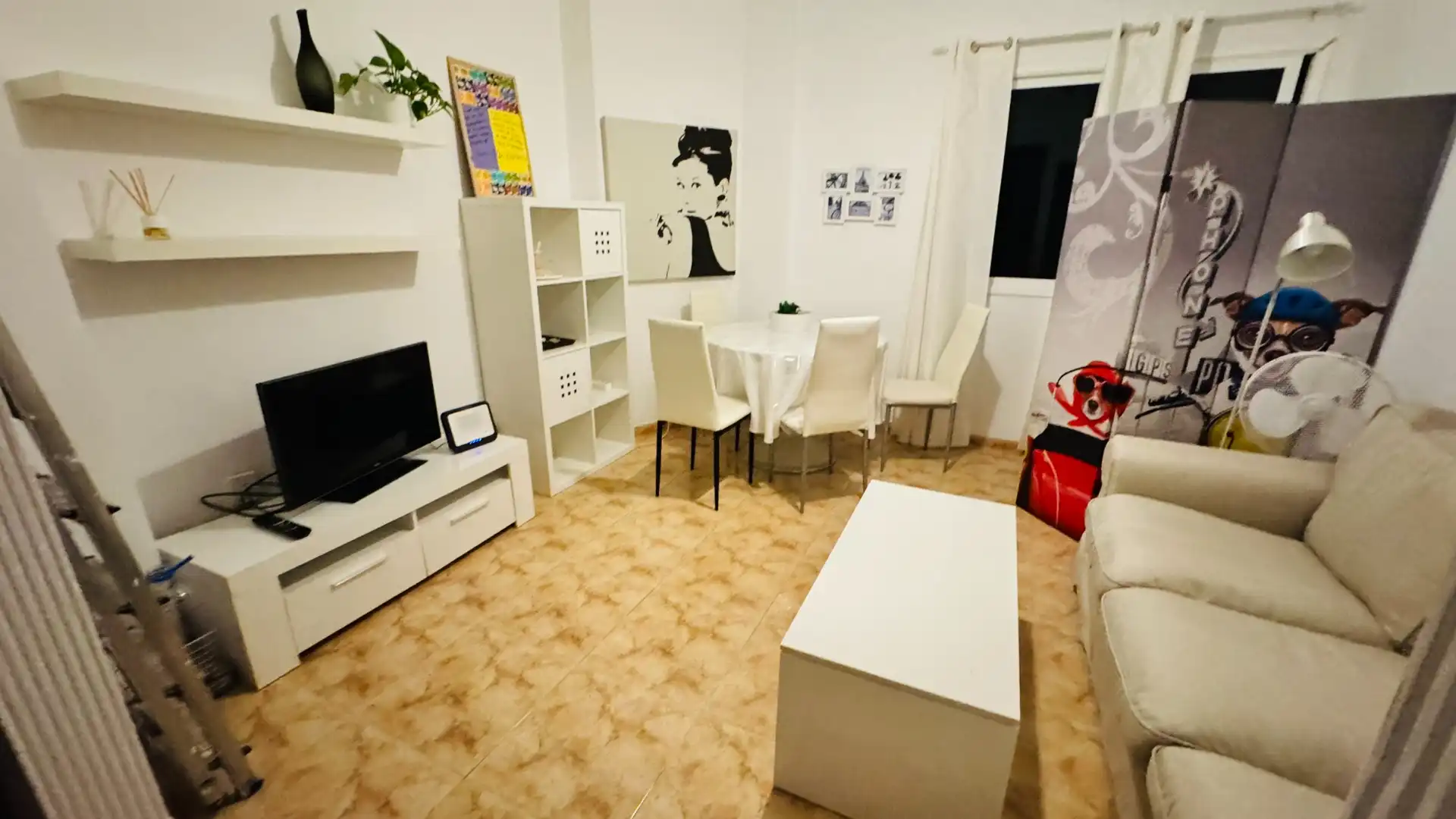 Wohnzimmer von Wohnung zur untervermieten in Las Palmas de Gran Canaria mit Möbliert, Ofen und Waschmaschine