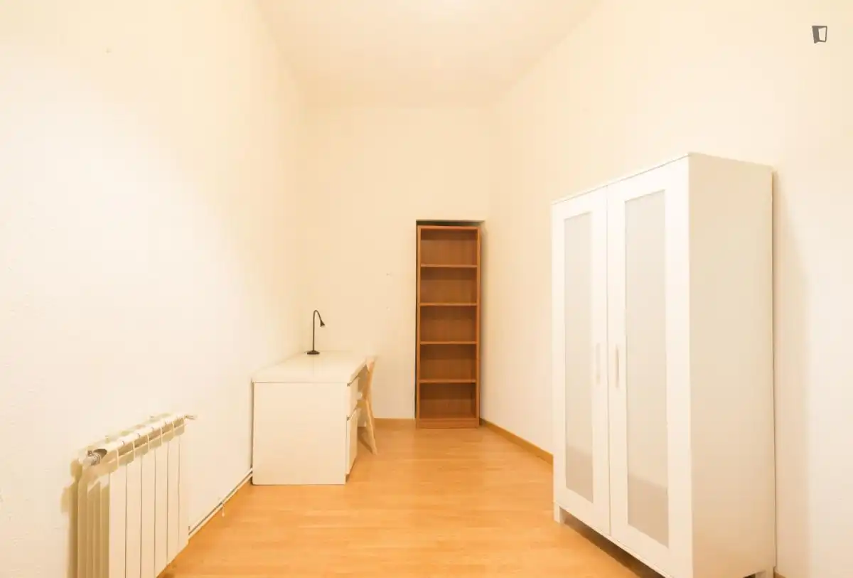 Zimmer in Universidad - Malasaña
