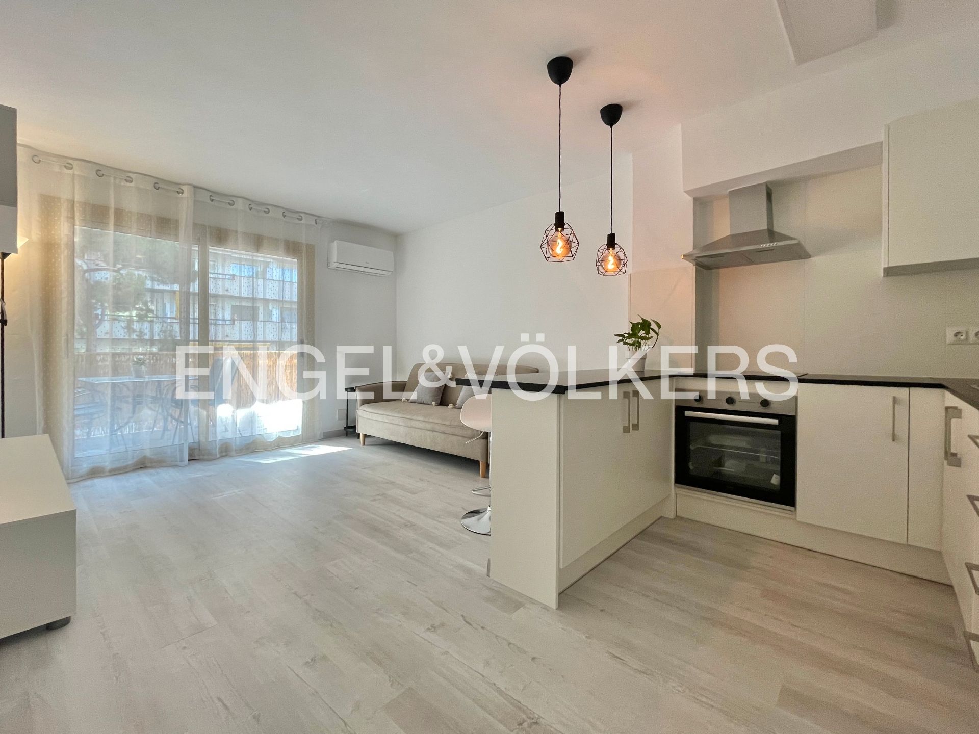 Exterior view of Flat for sale in Salou  with Air Conditioner, Heating and Terrace