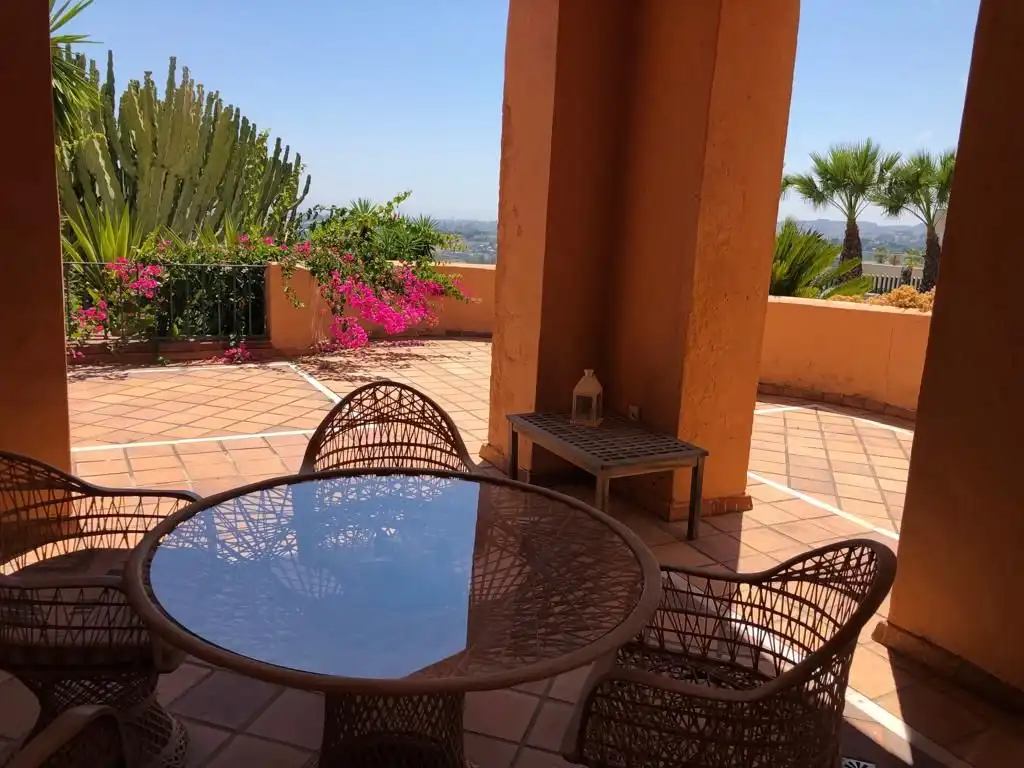 Vivienda con piscina en venta en Nueva Andalucía, imagen 15