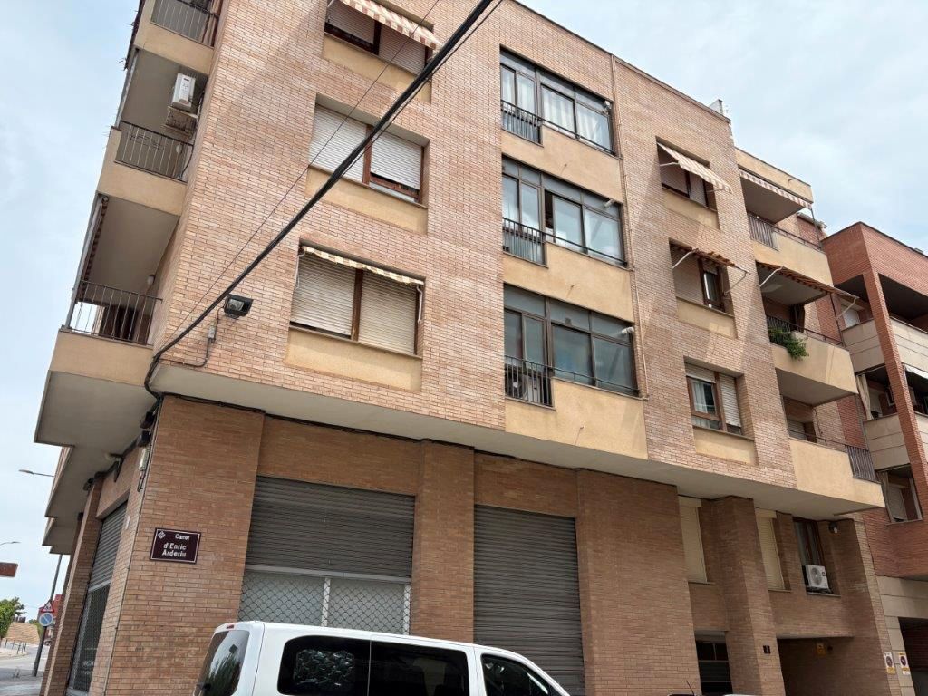 Pis de lloguer a Carrer d'Enric Arderiu, Balàfia