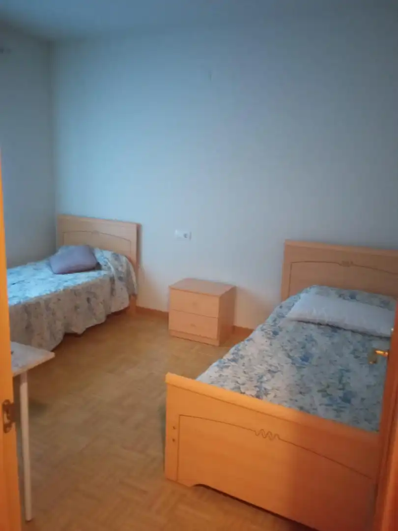 Bedroom of Flat for sale in Ciudad Real  with Heating, Private garden and Furnished