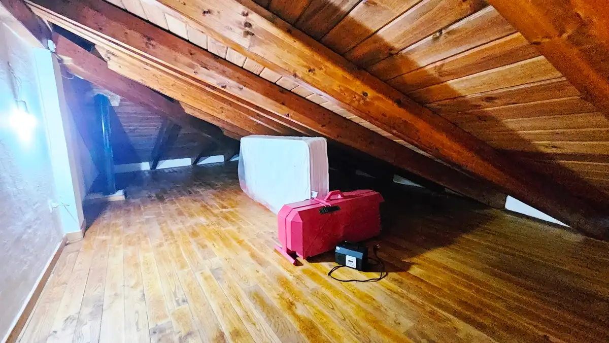 Casa o xalet en venda en Linares de la Sierra amb Traster