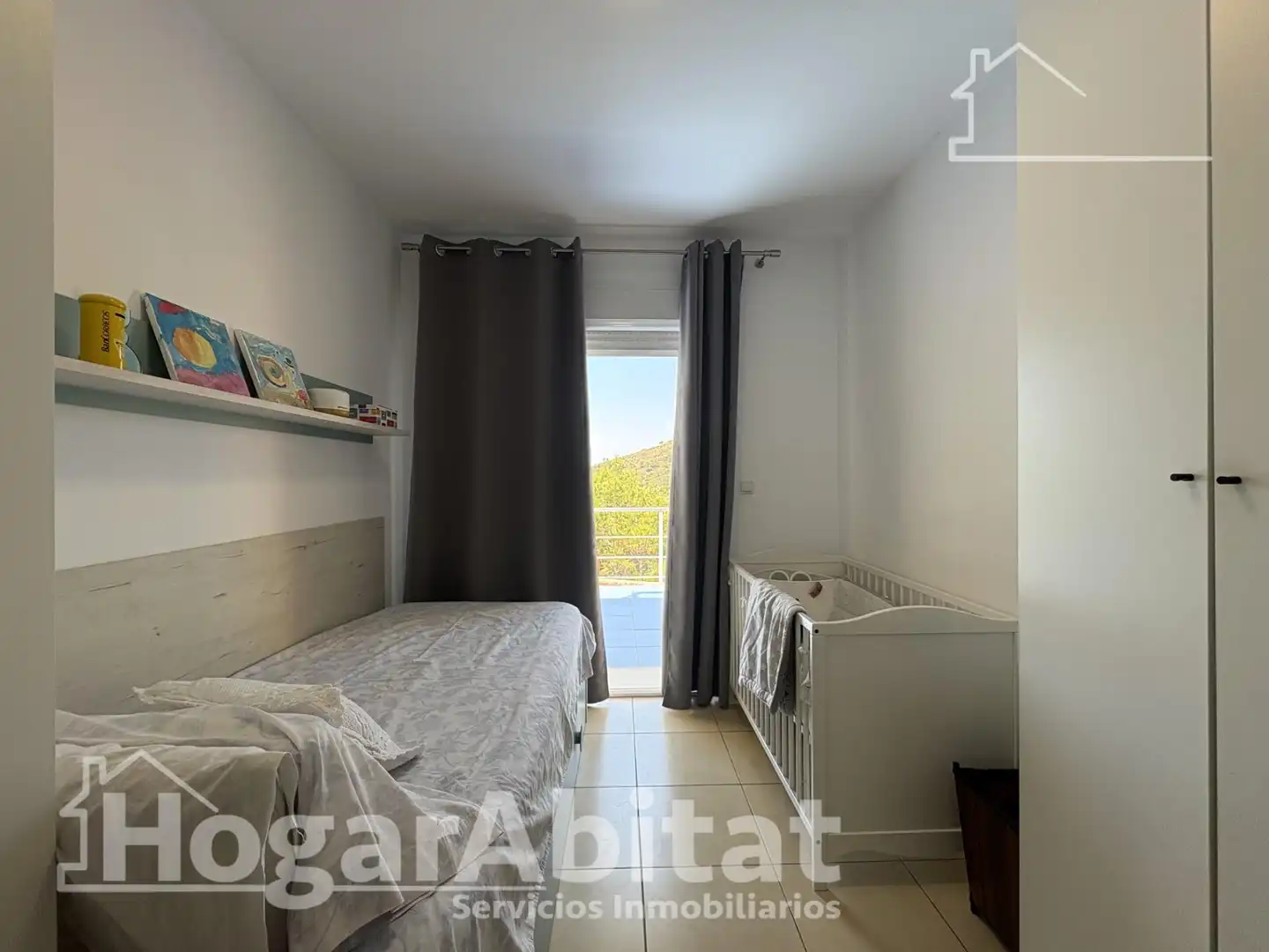 Habitación de Casa o chalet en venta en Almiserà con Aire acondicionado, Calefacción y Terraza