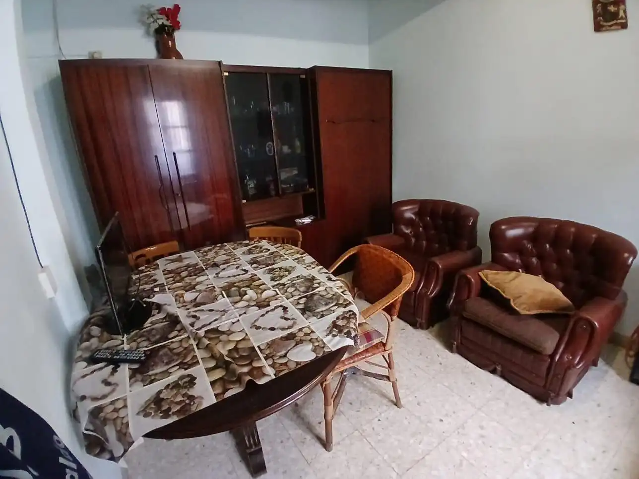 Sala d'estar de Casa o xalet en venda en Olombrada amb Traster i Moblat