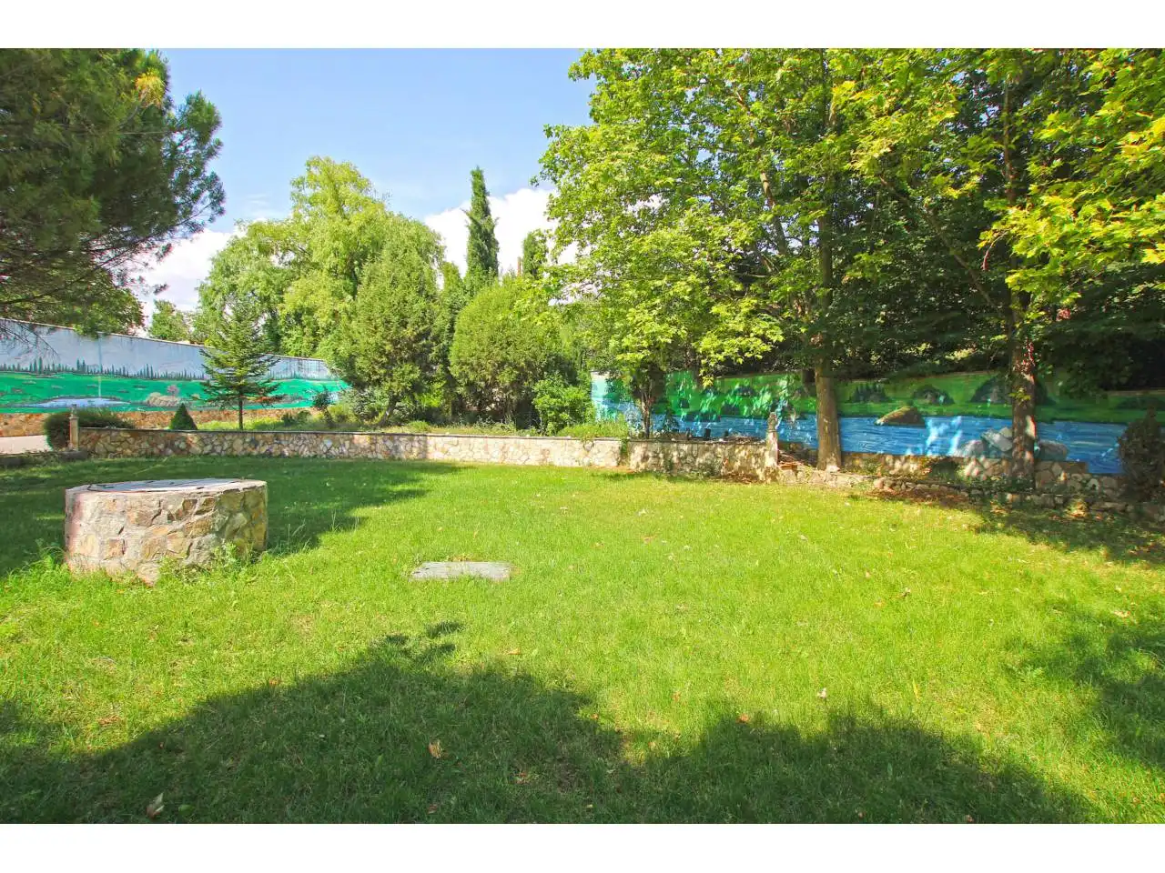 Terreno en venta en Valdegrudas, Guadalajara