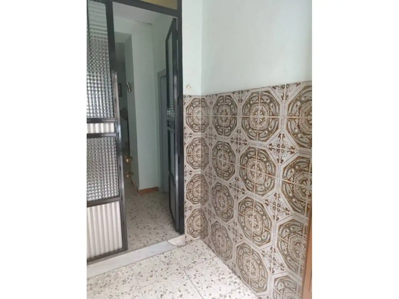 Einfamilien-Reihenhaus zum Verkauf in Lucena mit Terrasse
