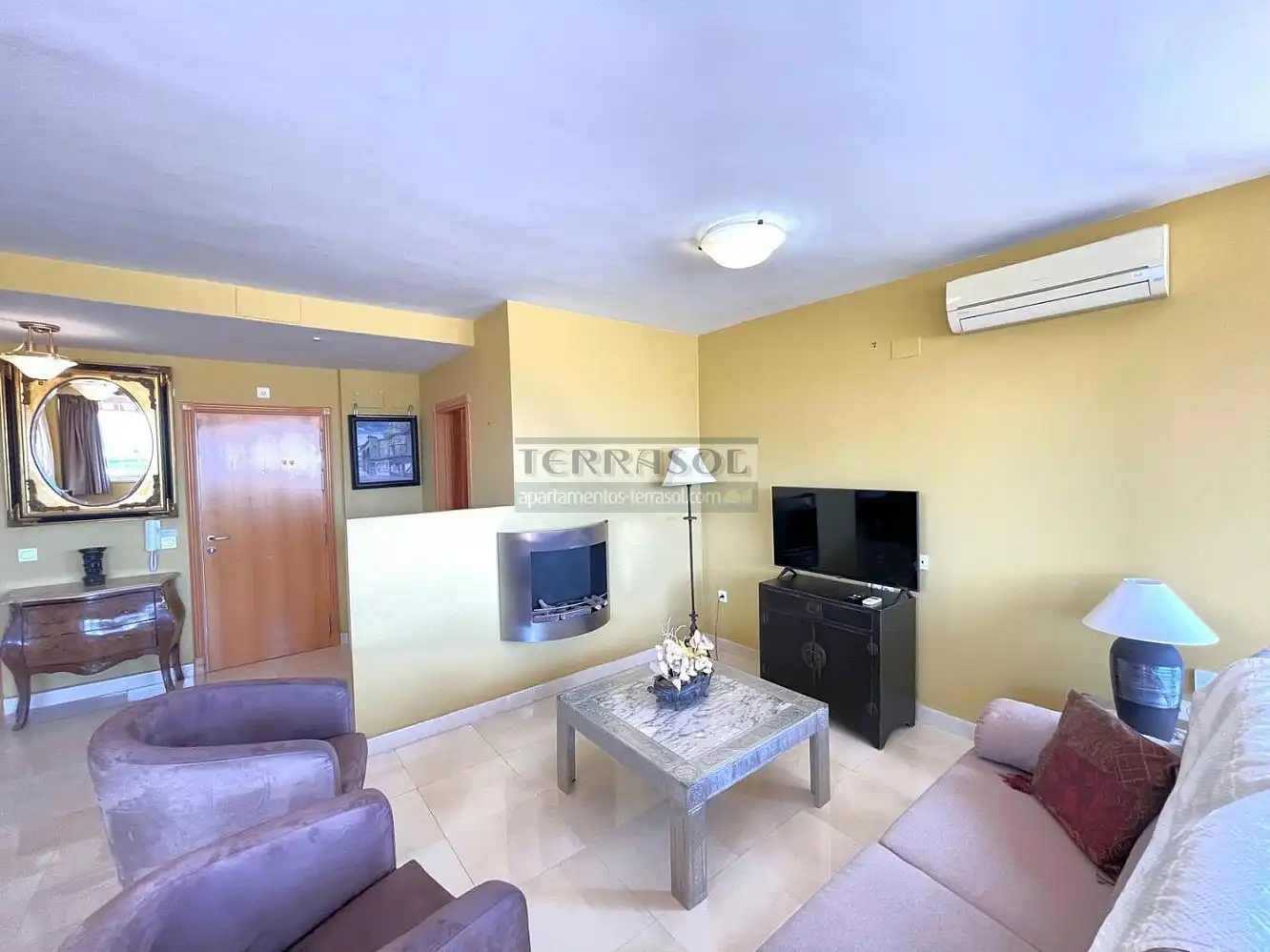 Sala de estar de Ático en venta en Vélez-Málaga con Aire acondicionado, Calefacción y Jardín privado